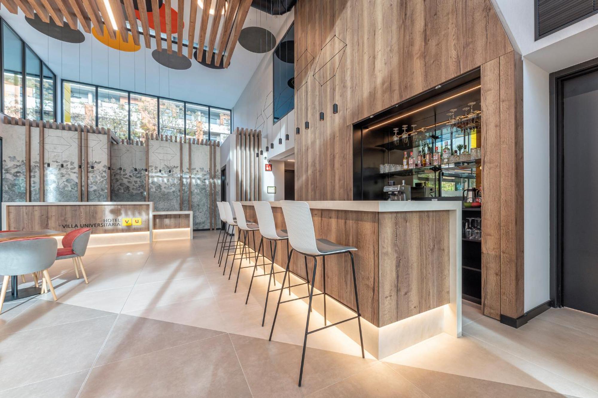 Universa Hoteles San Vicente Raspeig エクステリア 写真
