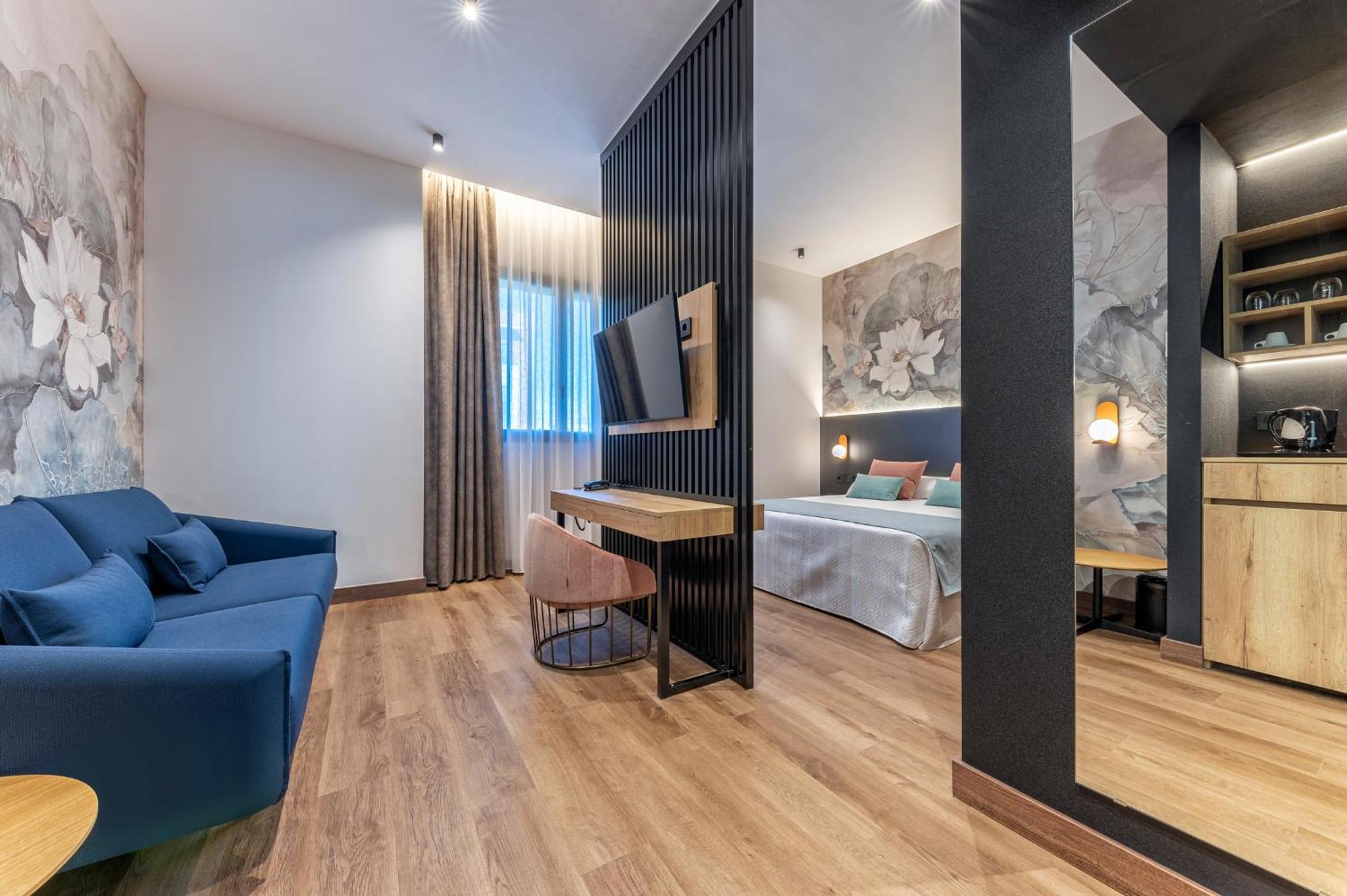 Universa Hoteles San Vicente Raspeig エクステリア 写真