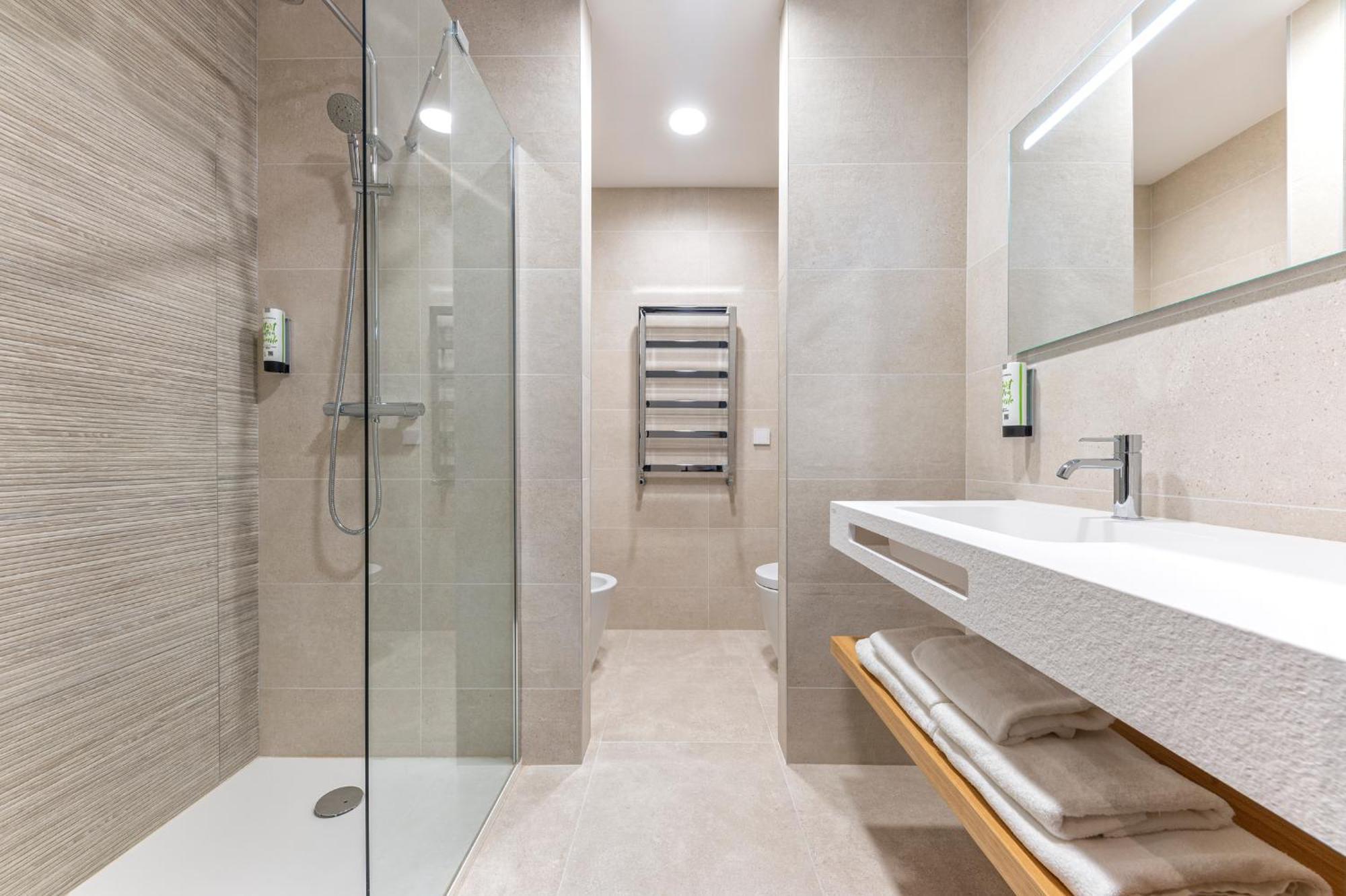 Universa Hoteles San Vicente Raspeig エクステリア 写真